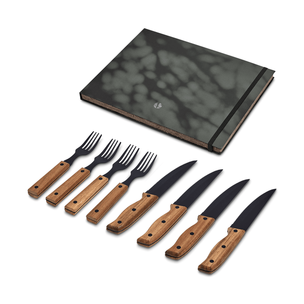Ermelo steak knife and fork set featuring an elegant wooden handle and sleek black knives, perfect for dining.