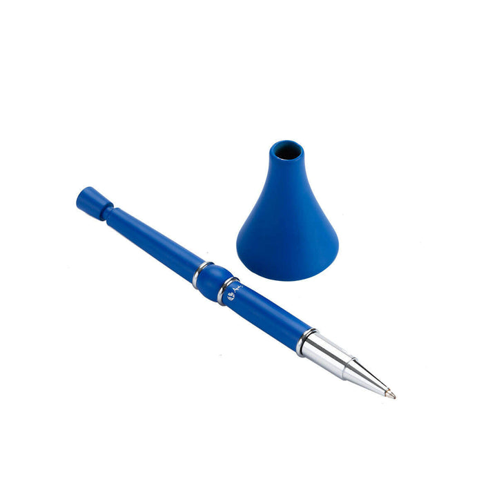 I am South African Vuvuzela Pen by Andy Cartwright with blue color and removable cap.